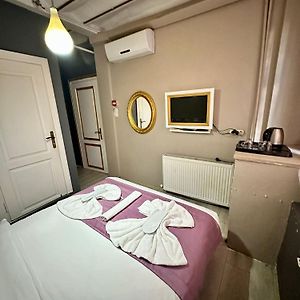 Camera economy con letto king size